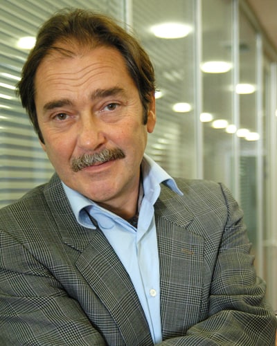 Cengiz Aktar Uluslararası İlişkiler ve AB uzmanı, İstanbul Politikalar Merkezi Kıdemli Uzmanı