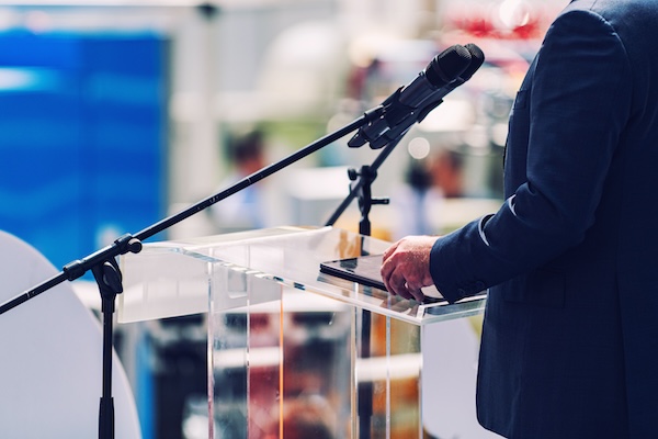 Başarılı Liderlerin Konuşmalarında Ortak Olan 5 Strateji