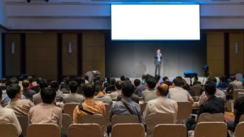 Keynote Speaker Nedir?